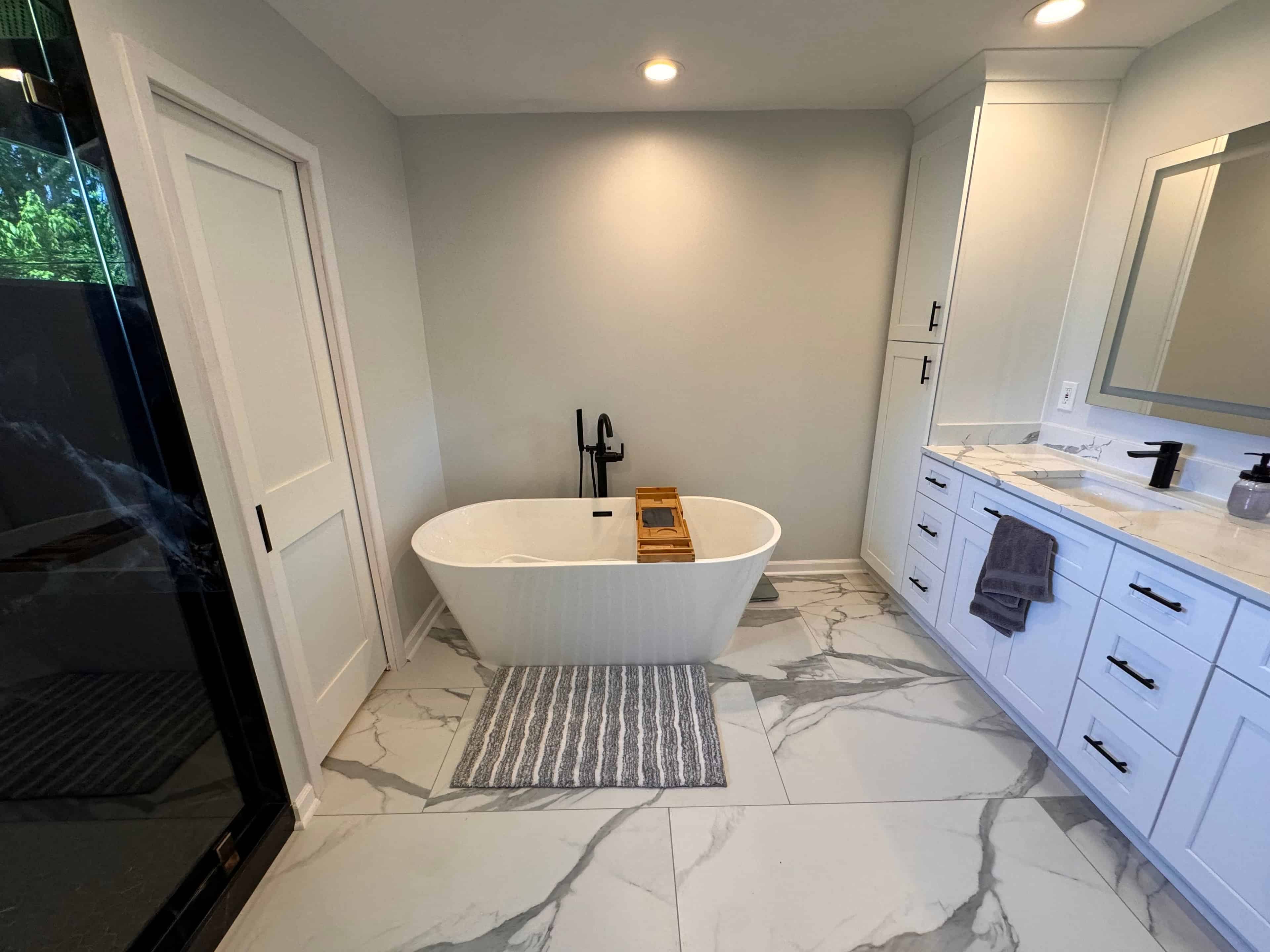 Bathroom Remodeling image